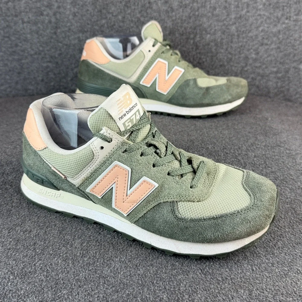 New Balance Women's Green & Peach 574 Sneaker